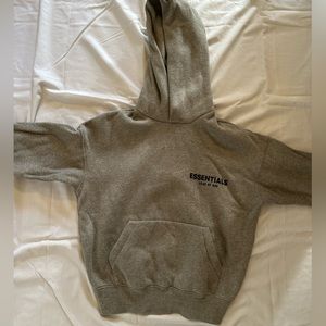 Essentials kids sweater 6-7